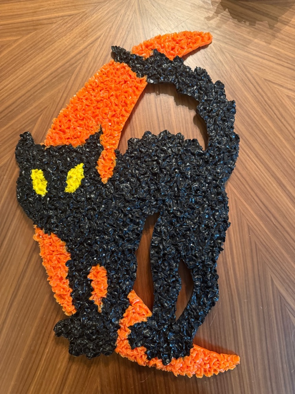 Black & Orange Halloween Cat Wall Decor Plastic Melted Popcorn Vintage 1990’s